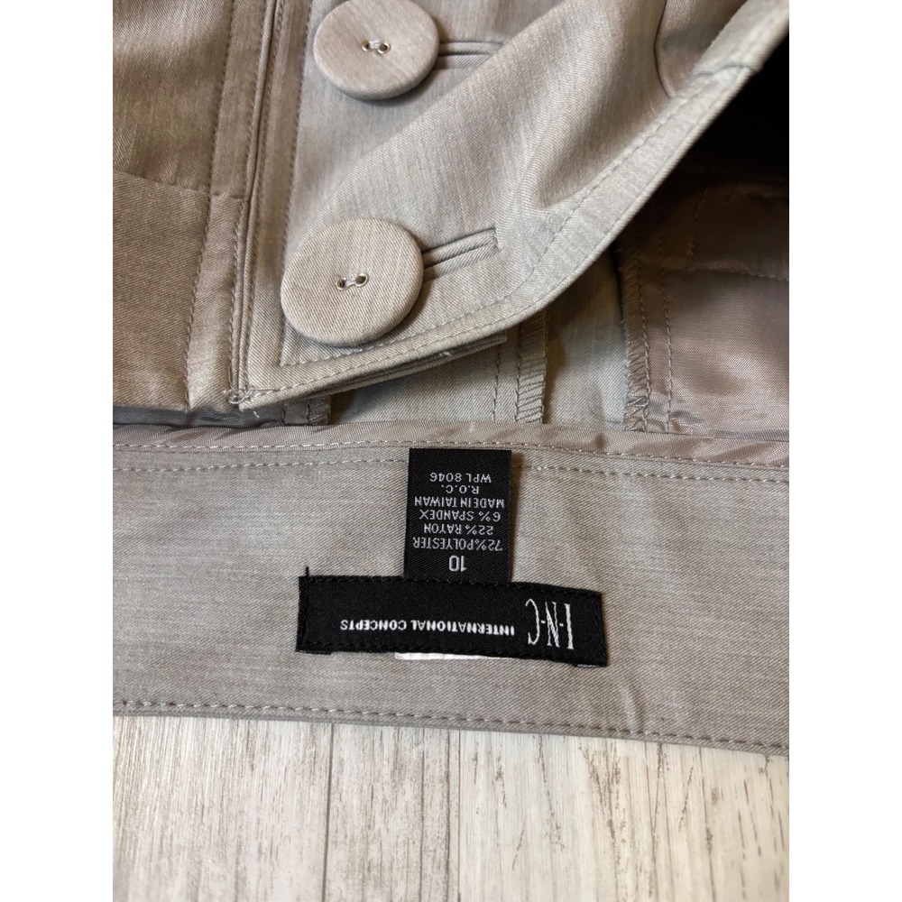 NWT INC International Concepts Women's Gray Wide Leg Pants Size 10 Button Detail - Picture 9 of 10